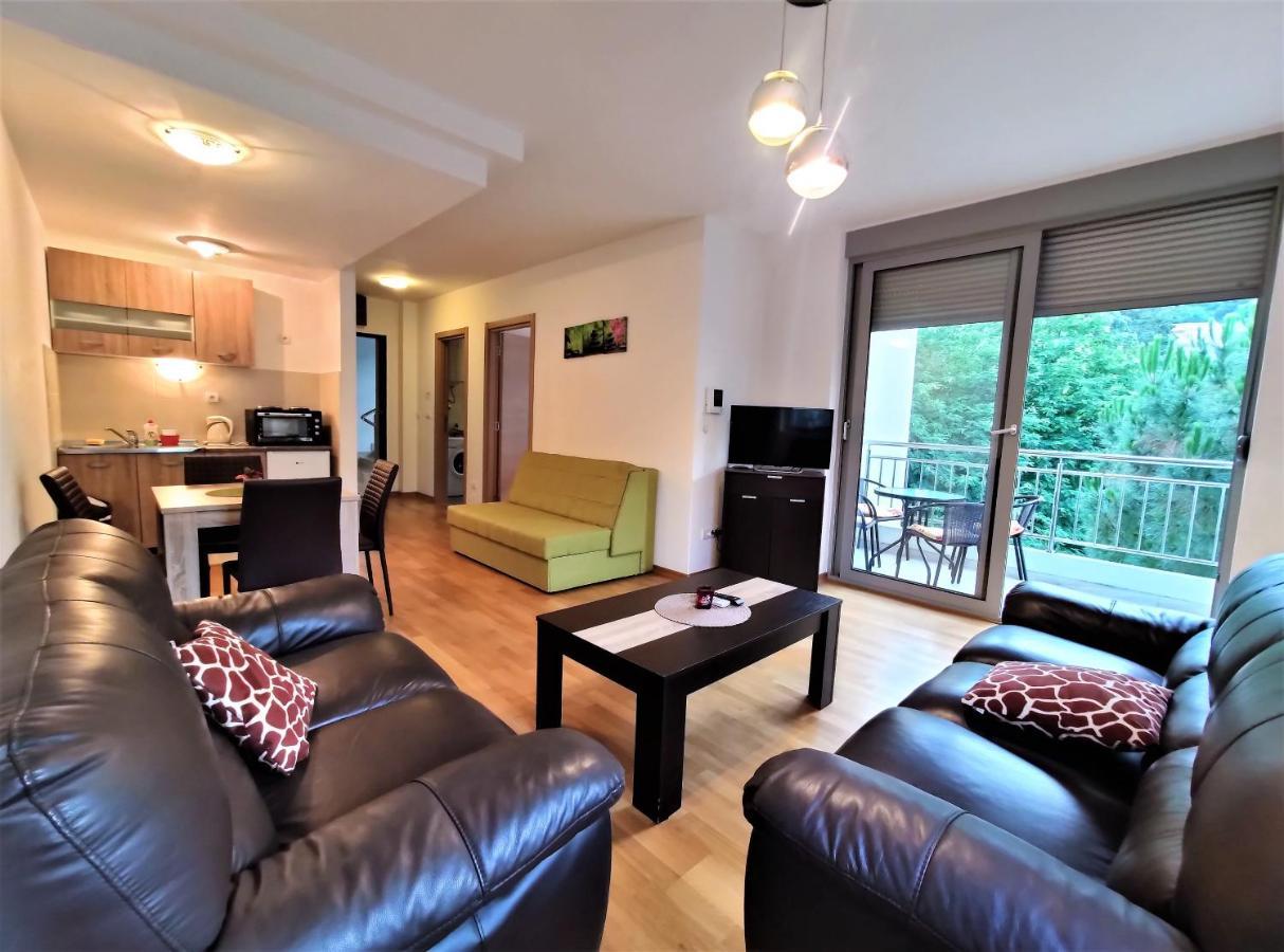 Apartment Pavlina Budva